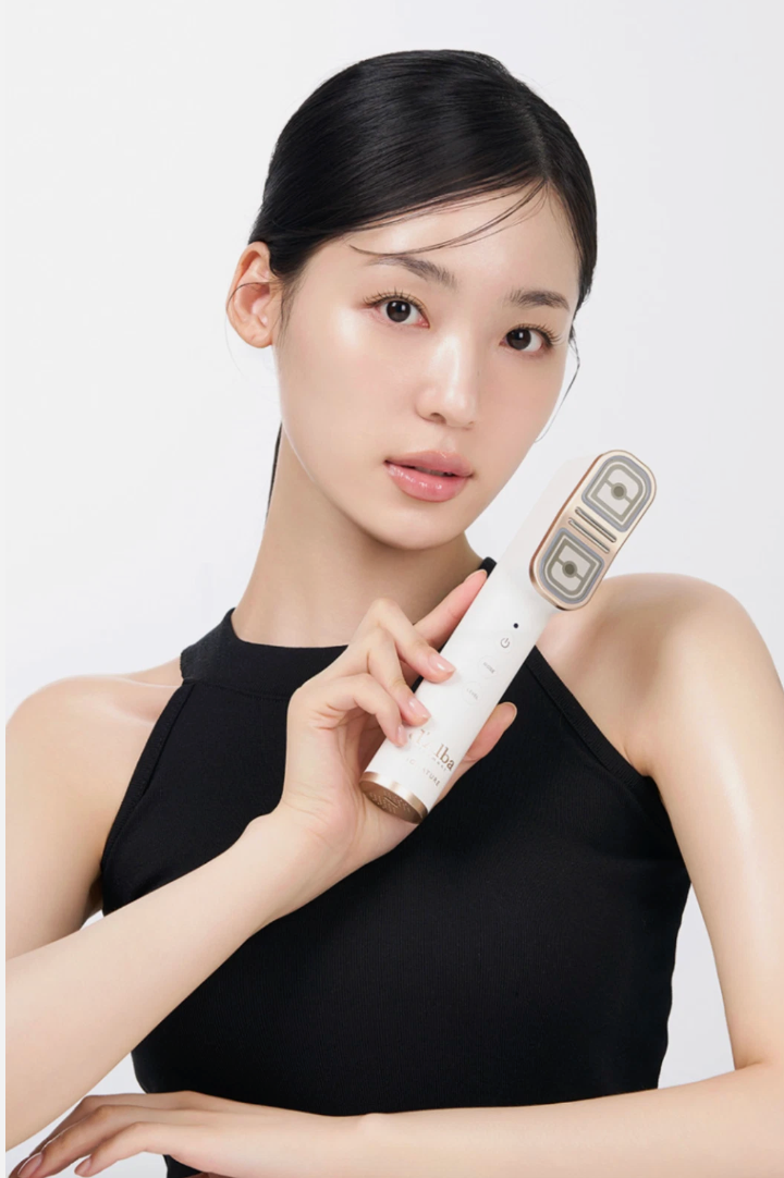 D’ALBA Signature Allthera Double Shot เครื่องช่วยยกระชับหน้า ⛔️ Preorder 15-20 days