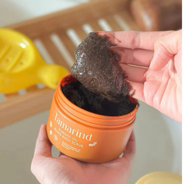 RAKSI Tamarind Almond Oil Beads Body Scrub สครับรักษิ มะขามเจลลี่ออยล์ 300g. ⛔️เข้า13/3