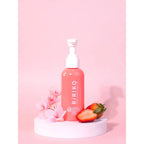 RIRIKO Strawberry Blossom Feminine Micellar Wash ผลิตภัณฑ์ทำความสะอาดจุดซ่อนเร้น 150ml.