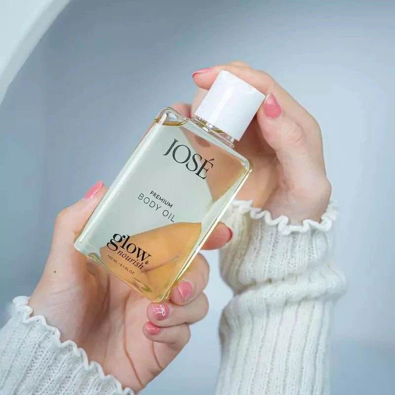 JOSE Premium Body Oil โจเซ่ พรีเมียม บอดี้ ออยล์ ฟื้นฟูผิวแตก ลอก แห้งเสีย 150ml.